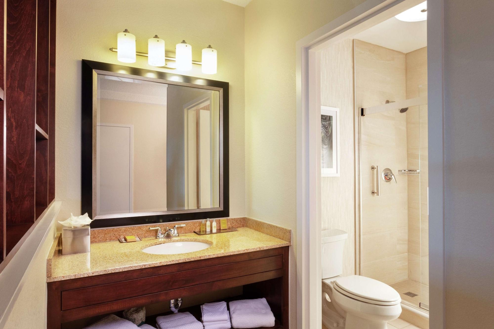Doubletree By Hilton Hotel Колумбия Екстериор снимка